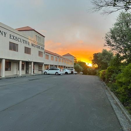 Albany Executive Motor Inn Limited オークランド エクステリア 写真