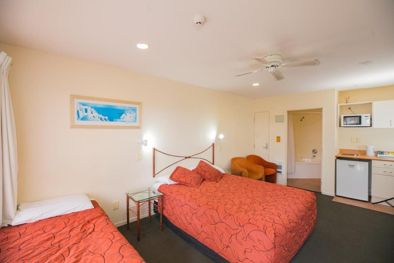 Albany Executive Motor Inn Limited オークランド エクステリア 写真